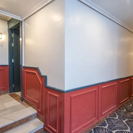 Petit Palace Puerta De Triana Otel Sevilla