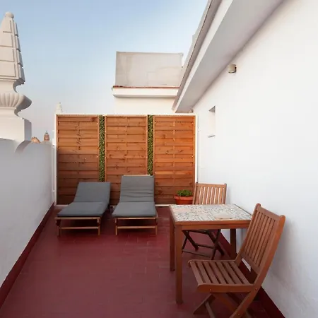 Petit Palace Puerta De Triana Otel