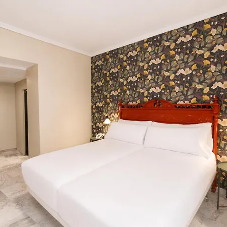 Hotel Petit Palace Puerta De Triana
