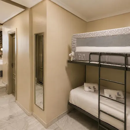 Hotel Petit Palace Puerta De Triana Siviglia