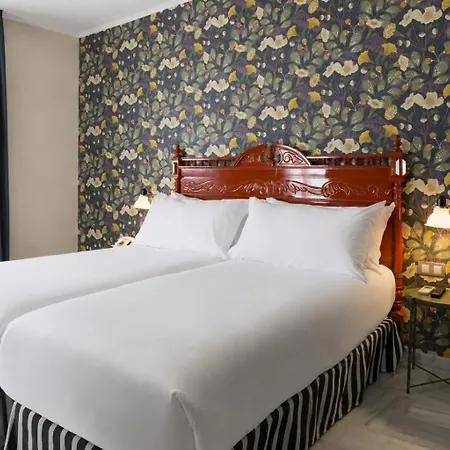 Petit Palace Puerta De Triana 3* Siviglia