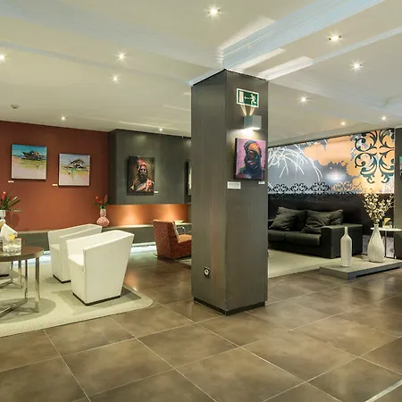 Otel Petit Palace Puerta De Triana