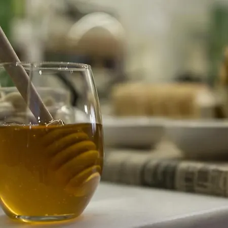 Hotel Petit Palace Puerta De Triana 3*