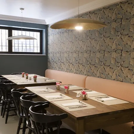 Hotel Petit Palace Puerta De Triana Sewilla